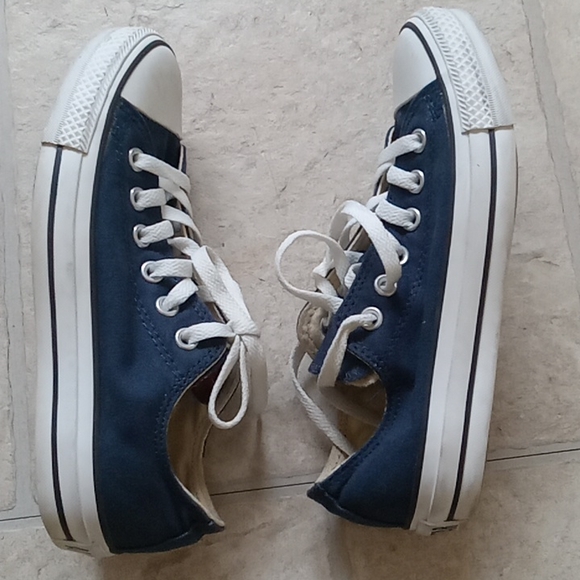 Women Blue Converse Allstars Size 7 - Picture 6 of 6